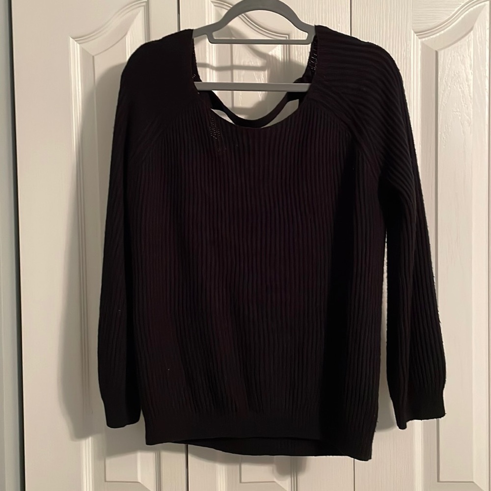 Black oversized sweater